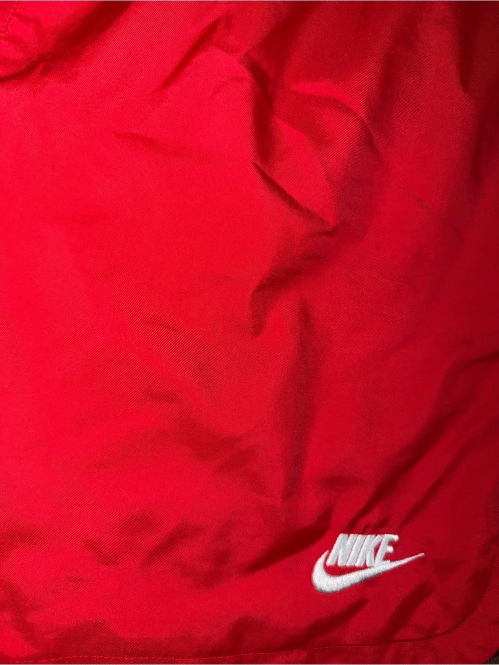 Nike sportswear woven flow mesh lined athletic shorts red men’s medium